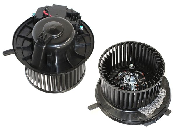 Мотор отопителя салона (Левый руль) Audi A3 03-13 / Q3 11-19 / Skoda Octavia 04-13 / Volkswagen Golf 03-19 / Jetta 05- / Passat 05-15 / Tiguan 06-17 / Audi RS Q3 13-16 / RS3 11-12 / S3 08-12 / TT 06-14 / SEAT Alhambra 10-20 / Altea 04-15 / Leon 05-12 / Sk