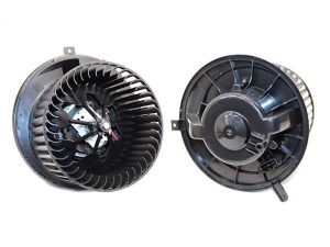 63ad6de7e3 Мотор отопителя салона (Левый руль) Audi A3 03-13 / Q3 11-19 / Skoda Octavia 04-13 / Volkswagen Golf 03-16 / Jetta 05- / Passat 05-15 / Tiguan 06-17 / Audi RS Q3 13-16 / S3 08-12 / SEAT Alhambra 10-15 / Altea 04-15 / Leon 05-12 / Toledo 04-09 / Skoda Supe